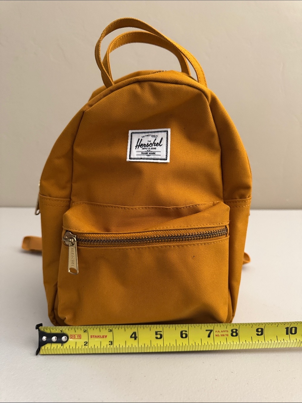 Herschel Supply Company Backpack in Mustard - Picture 4 of 5